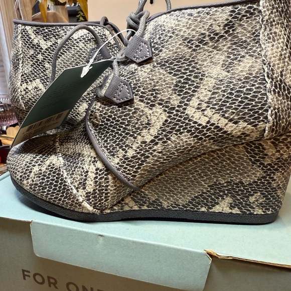 TOMS Snakeskin Wedge Booties - Picture 8 of 10